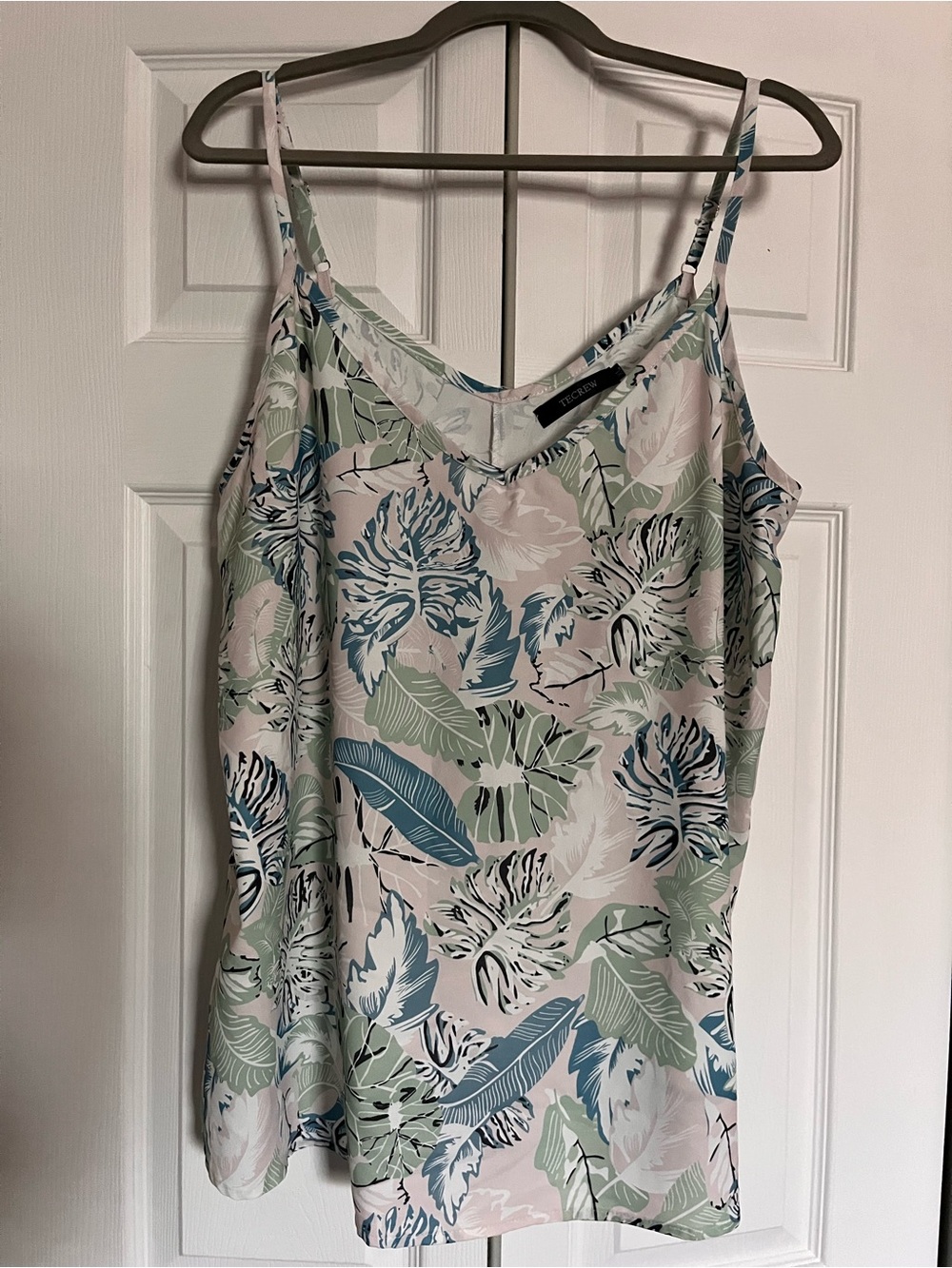 TECREW XL  Blue & Mint Leaf-Print Spaghetti Strap Camisole